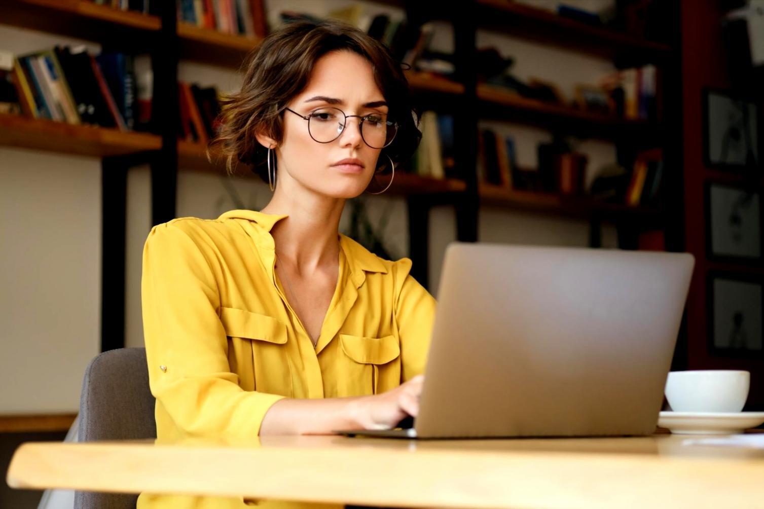 Cours de SEO en ligne — formateurs Luxeraphivo